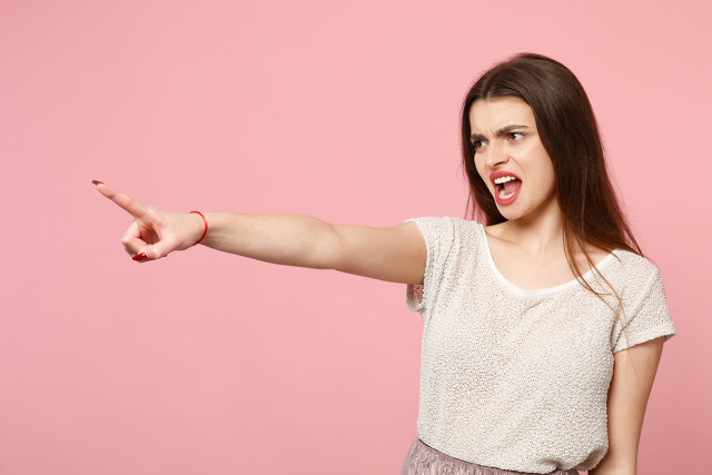 一肚子火的说说 想爆发心情愤怒的说说