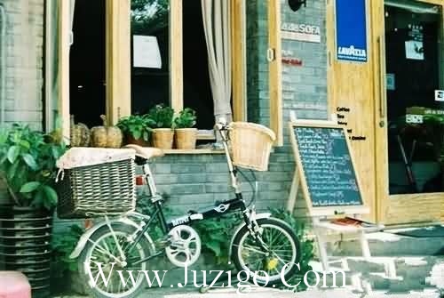 晚安正能量短句适合晚上发说说的句子精选(精选30句)