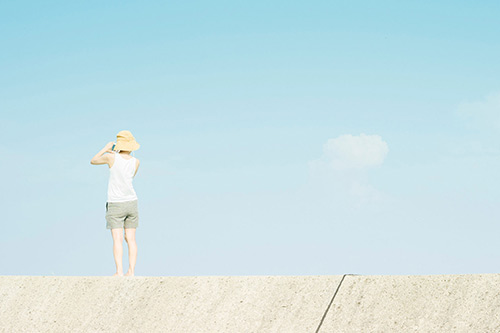 湖边写拟人句12句