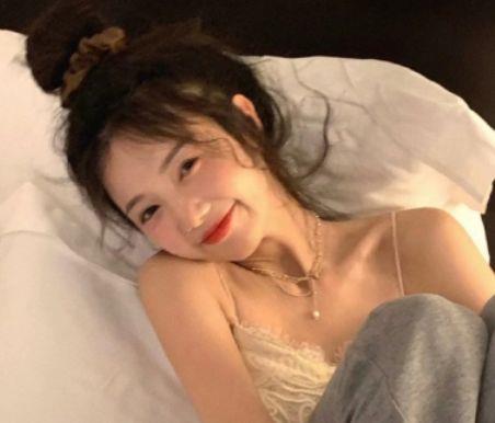 2025年简洁的唯美经典句子摘录30句