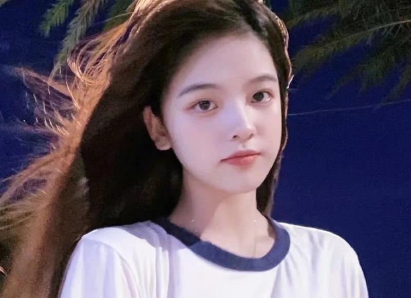 暗恋对象的表白情话（推荐25条）