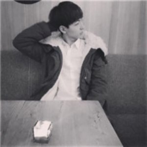 ​疼到心碎的句子说说心情 母亲过世心碎到撕心裂肺的句子