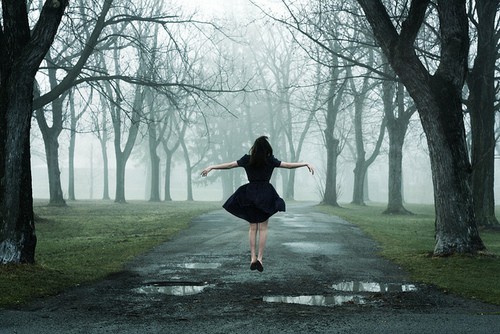 表达错过的遗憾的句子 错过一个人的心情说说(50句)