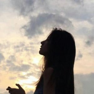 ​微信朋友圈说说大全（朋友圈睡不着心情短语）