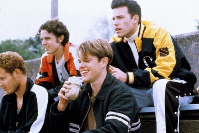 ​有关于友情的唯美句子 ，与你分享过的青春，不比初恋少半分