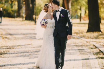 ​对老公说的情话短句（常对老公说这三句肉麻情话）